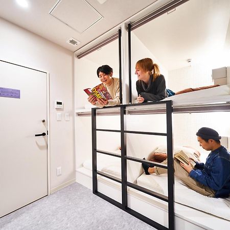 &And Hostel Shinsaibashi East Осака Экстерьер фото