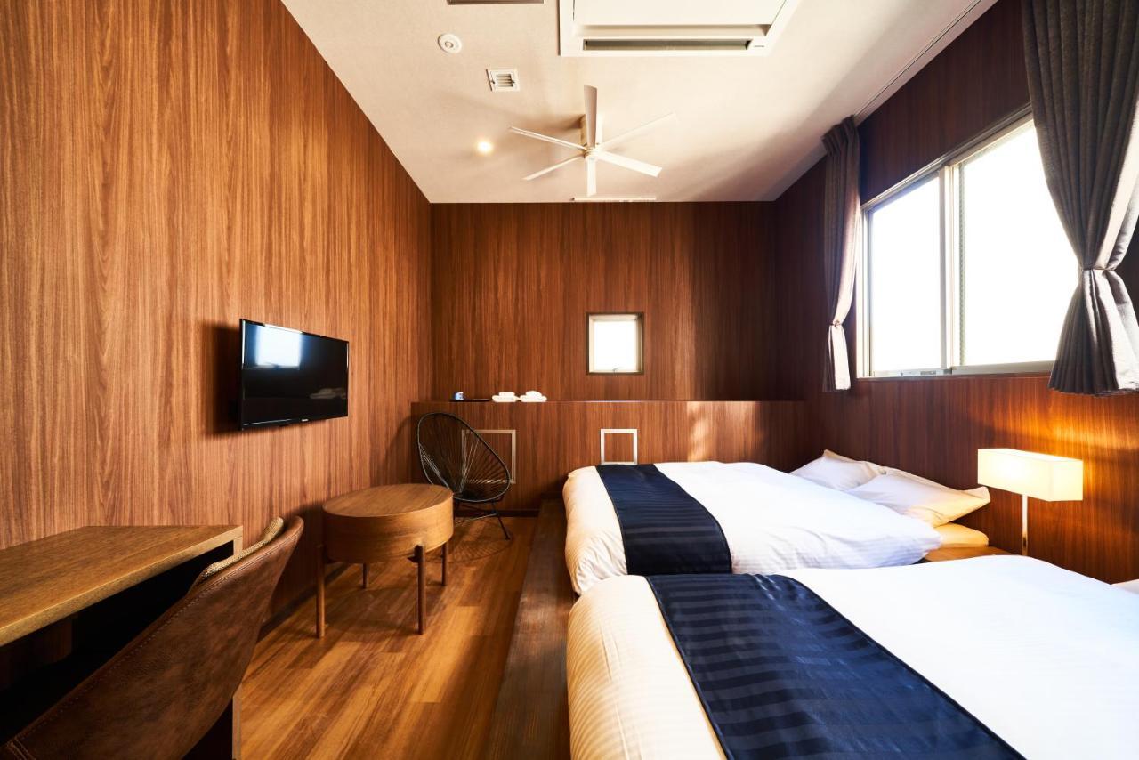 &And Hostel Shinsaibashi East Осака Экстерьер фото